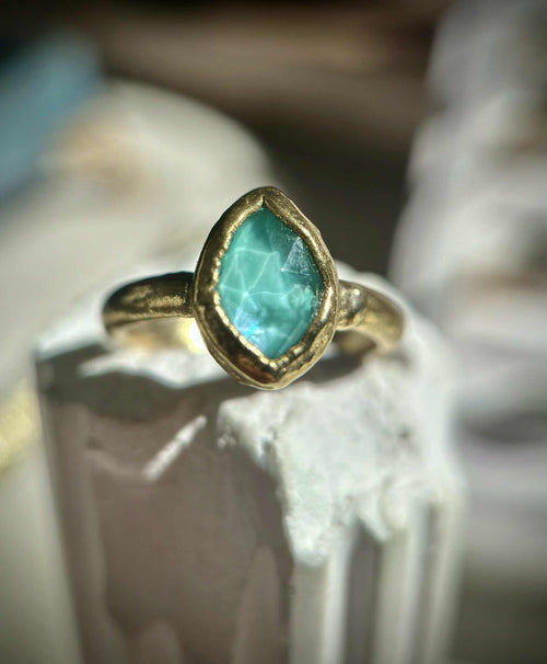 Aura Sealight Ring