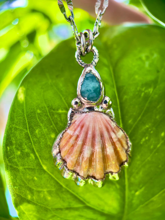 Reef Rise Pendant